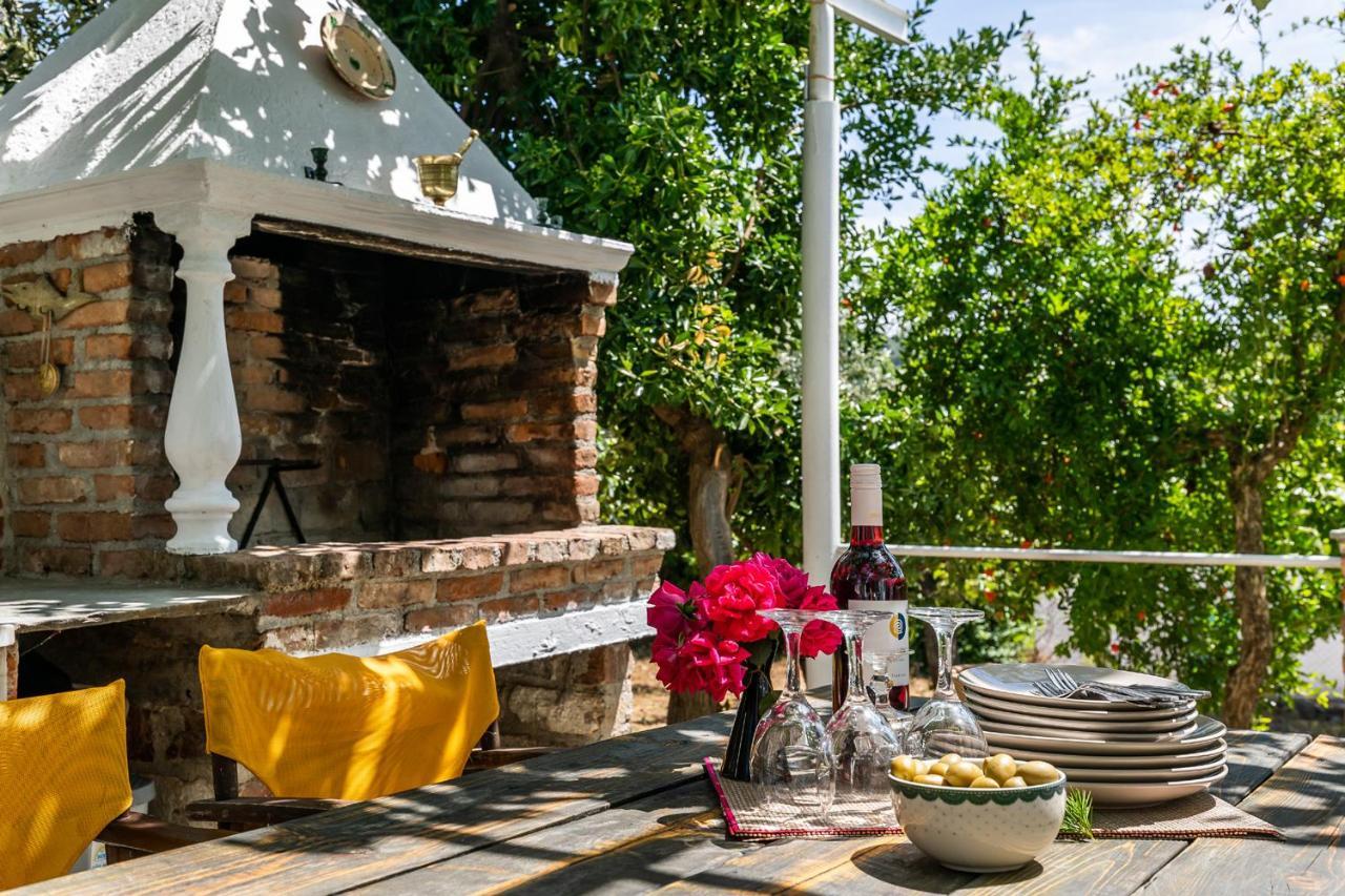 Skopelos Amigdalia Cottage Ngoại thất bức ảnh