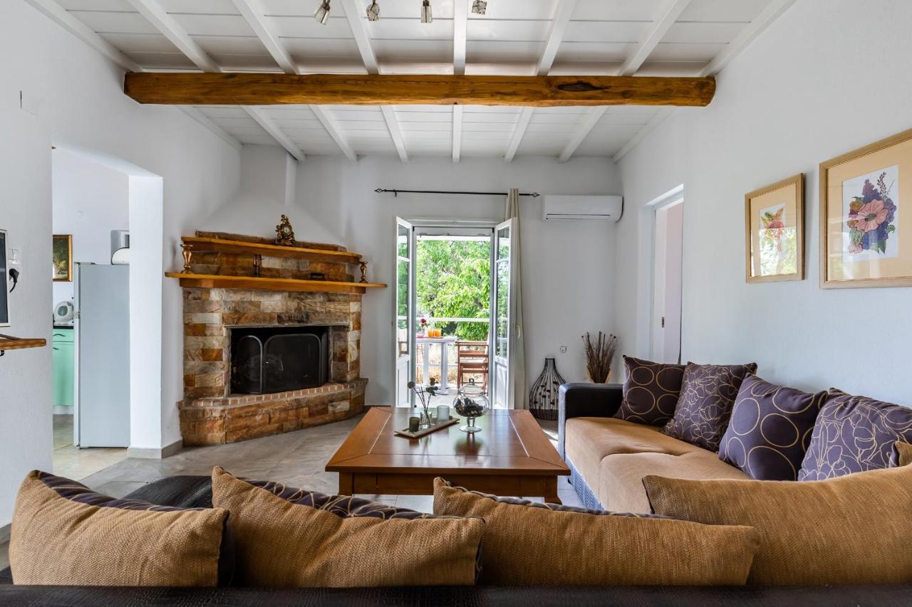 Skopelos Amigdalia Cottage Ngoại thất bức ảnh