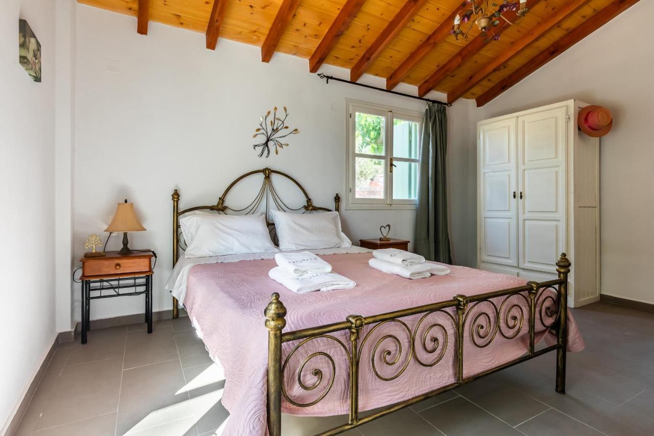 Skopelos Amigdalia Cottage Ngoại thất bức ảnh